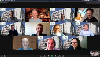 Teilnehmer auf Bildschirm beim virtuellen DialogForum der Stiftung Zenit
