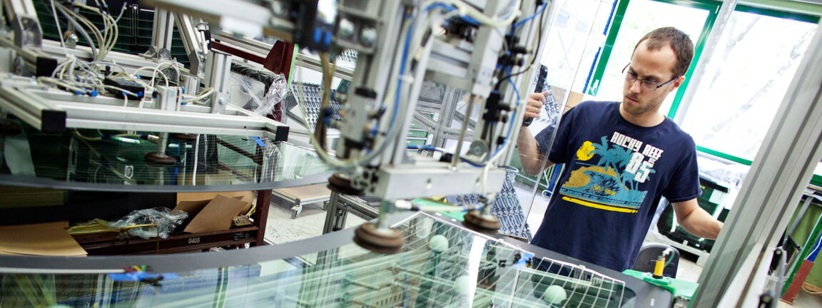 Automotive Kommissionierung