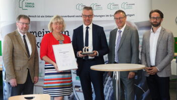 Übergabe des Campus mensch Kooperationspreises an LGI Geschäftsführer Dr. Andreas Bunz